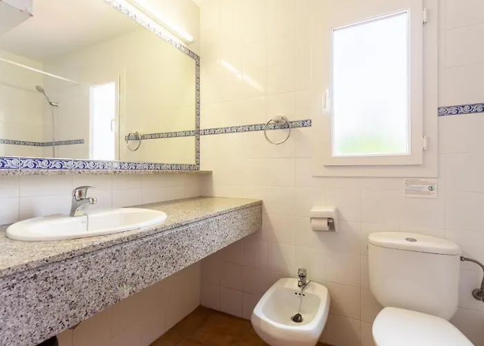 Clariana Large Private Pool Ac Wifi * 卡兰博希