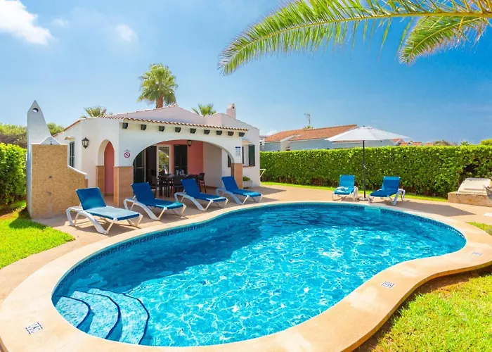 Clariana Large Private Pool Ac Wifi 卡兰博希