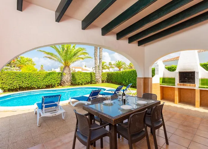 Clariana Large Private Pool Ac Wifi