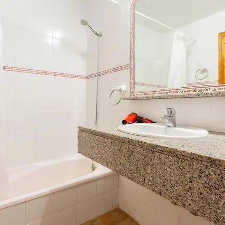 Clariana Large Private Pool Ac Wifi Villa
